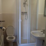 En-suite bathroom En-suite bathroom